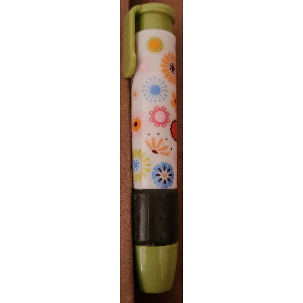 2 Pebbles, Inc. Chalk and Craft Eraser - Flower DISCONTINUED 2 Erasers